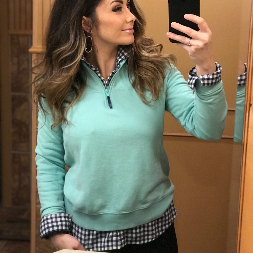 Vineyard Vines pullover